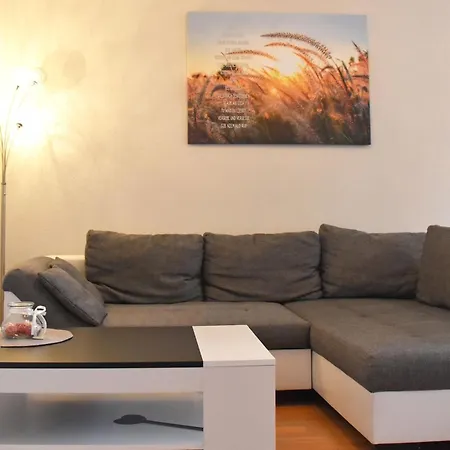 Guwo Gaestewohnung Platanenstrasse 1 Appartement